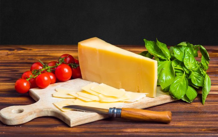 Receta saludable: galletas Bondia con queso y tomate